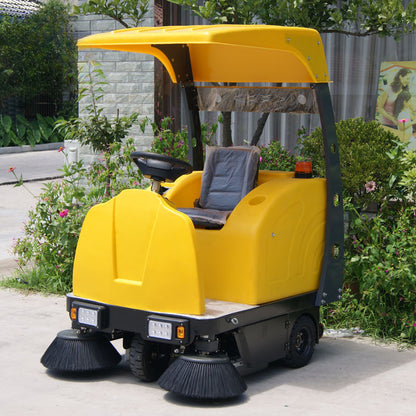 Sweeper driven/suitable for warehouse and workshop cleaning/indoor or outdoor port and dock roadside in residential areas