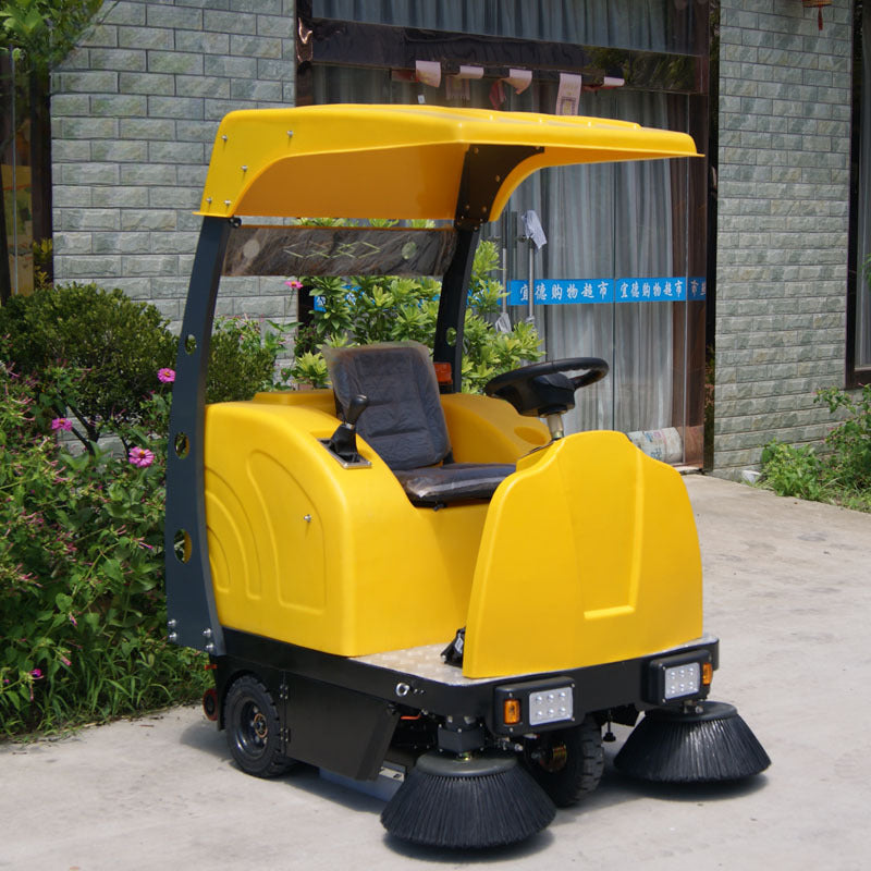 Sweeper driven/suitable for warehouse and workshop cleaning/indoor or outdoor port and dock roadside in residential areas